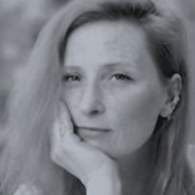 Eva Menard, portrait stylisé